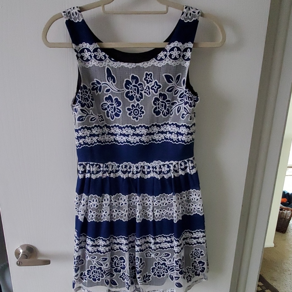 Agaci Dress